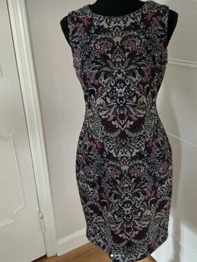 Tommy Hilfiger Navy and Burgundy Paisley Midi Sheath Dress